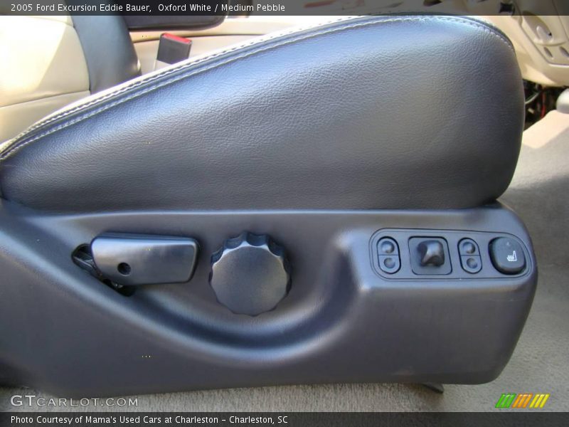 Oxford White / Medium Pebble 2005 Ford Excursion Eddie Bauer