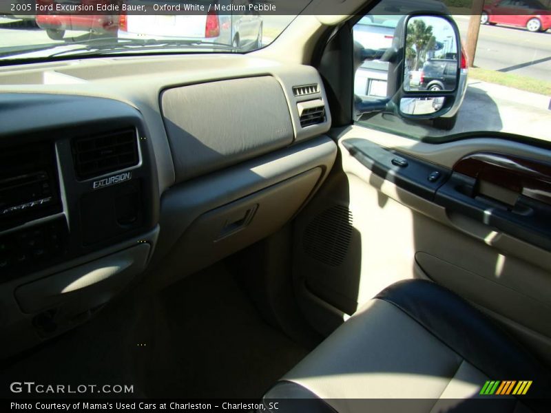 Oxford White / Medium Pebble 2005 Ford Excursion Eddie Bauer
