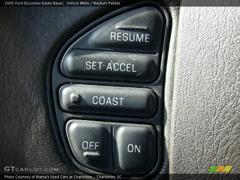 Oxford White / Medium Pebble 2005 Ford Excursion Eddie Bauer