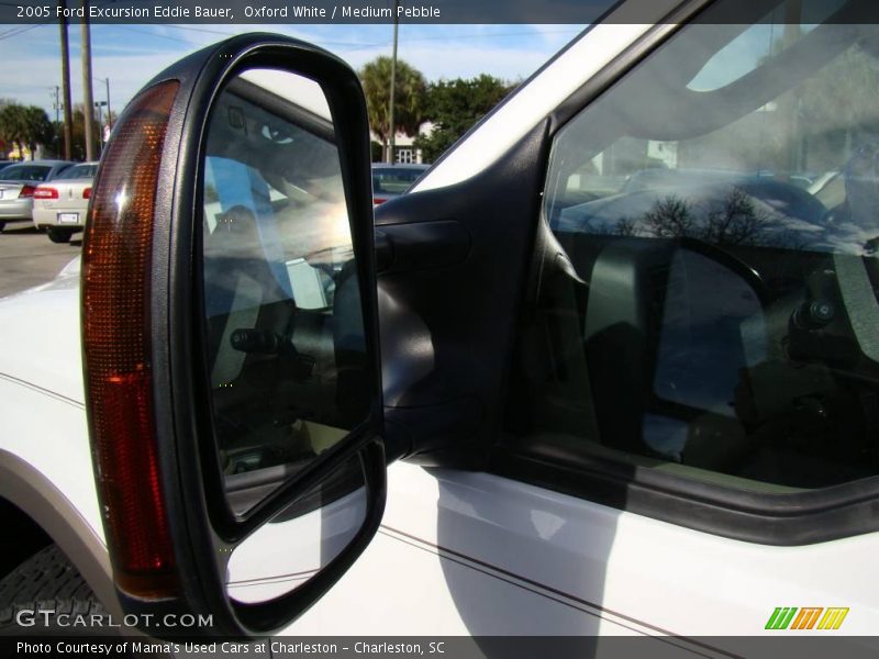 Oxford White / Medium Pebble 2005 Ford Excursion Eddie Bauer
