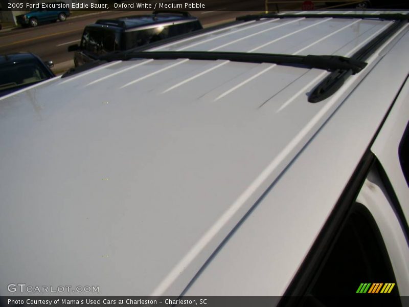 Oxford White / Medium Pebble 2005 Ford Excursion Eddie Bauer