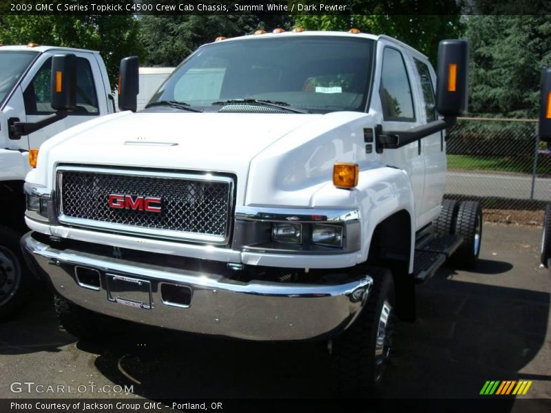 Summit White / Dark Pewter 2009 GMC C Series Topkick C4500 Crew Cab Chassis