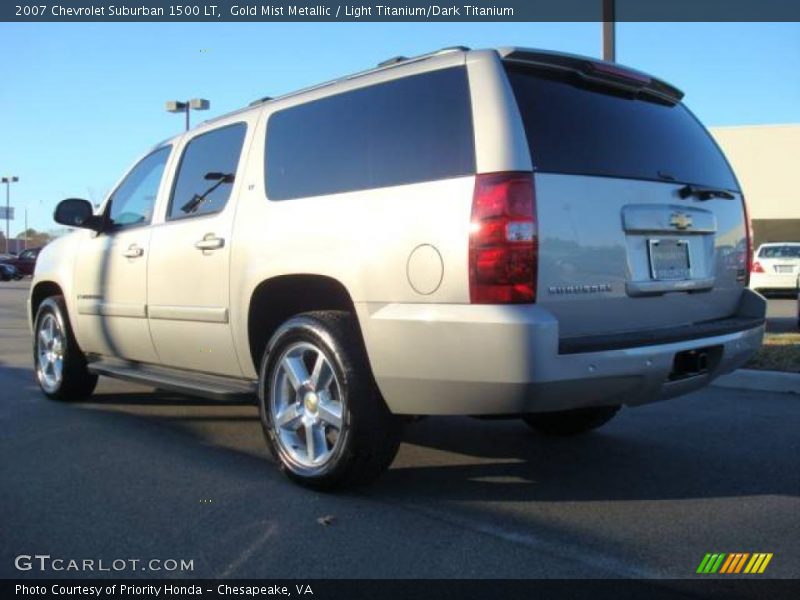 Gold Mist Metallic / Light Titanium/Dark Titanium 2007 Chevrolet Suburban 1500 LT