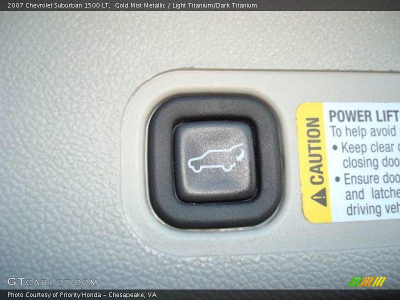 Gold Mist Metallic / Light Titanium/Dark Titanium 2007 Chevrolet Suburban 1500 LT