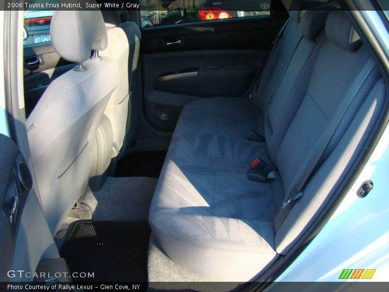 Super White / Gray 2006 Toyota Prius Hybrid