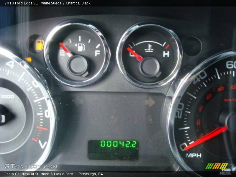 White Suede / Charcoal Black 2010 Ford Edge SE
