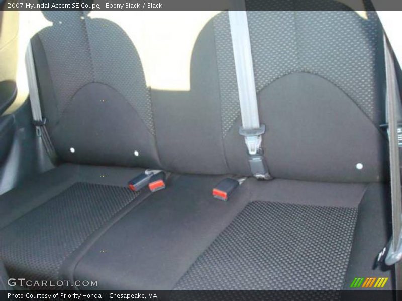 Ebony Black / Black 2007 Hyundai Accent SE Coupe