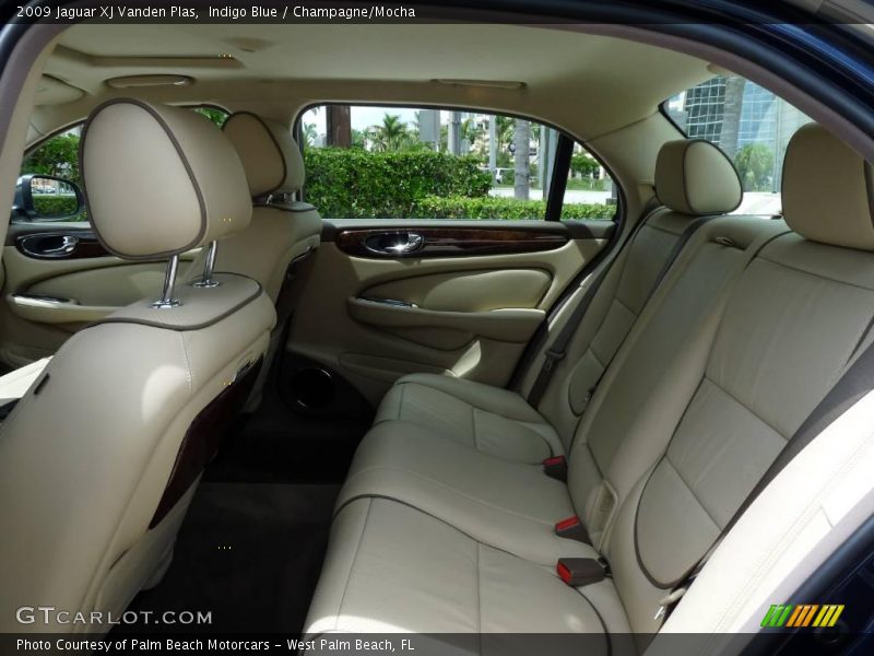 Indigo Blue / Champagne/Mocha 2009 Jaguar XJ Vanden Plas