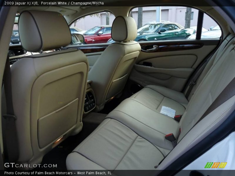 Porcelain White / Champagne/Mocha 2009 Jaguar XJ XJ8