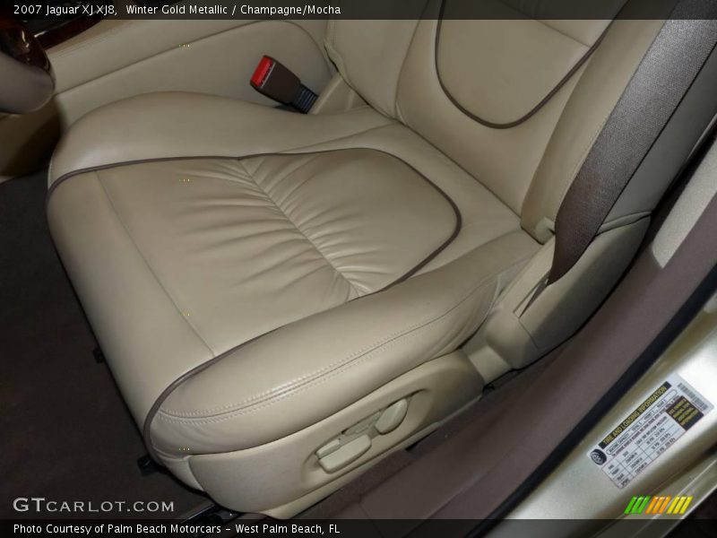 Winter Gold Metallic / Champagne/Mocha 2007 Jaguar XJ XJ8