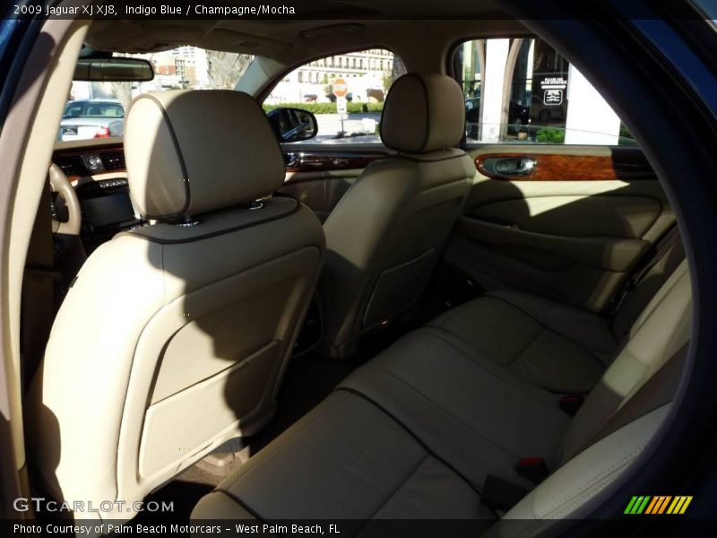 Indigo Blue / Champagne/Mocha 2009 Jaguar XJ XJ8