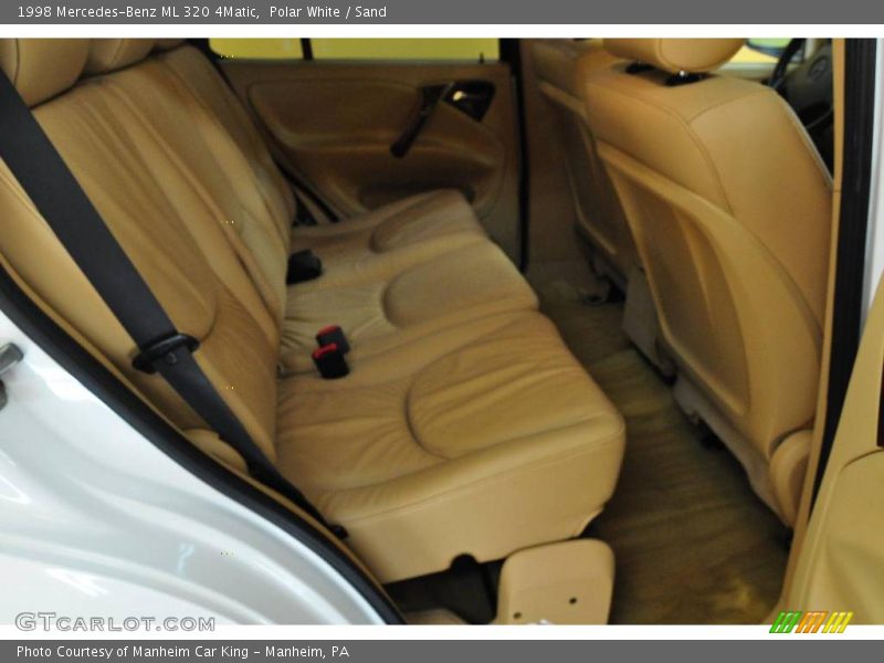 Polar White / Sand 1998 Mercedes-Benz ML 320 4Matic