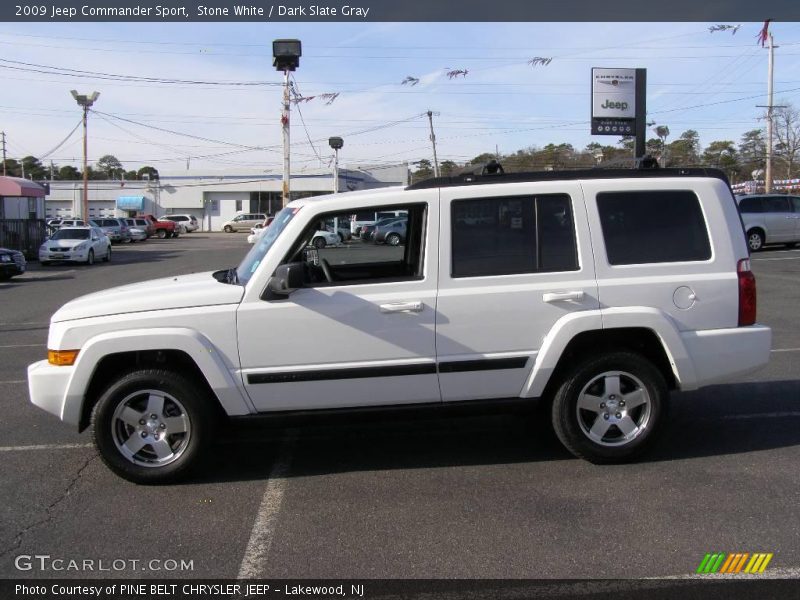 Stone White / Dark Slate Gray 2009 Jeep Commander Sport