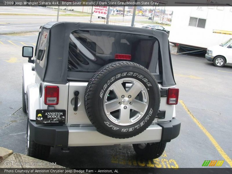 Bright Silver Metallic / Dark Slate Gray/Medium Slate Gray 2009 Jeep Wrangler Sahara 4x4