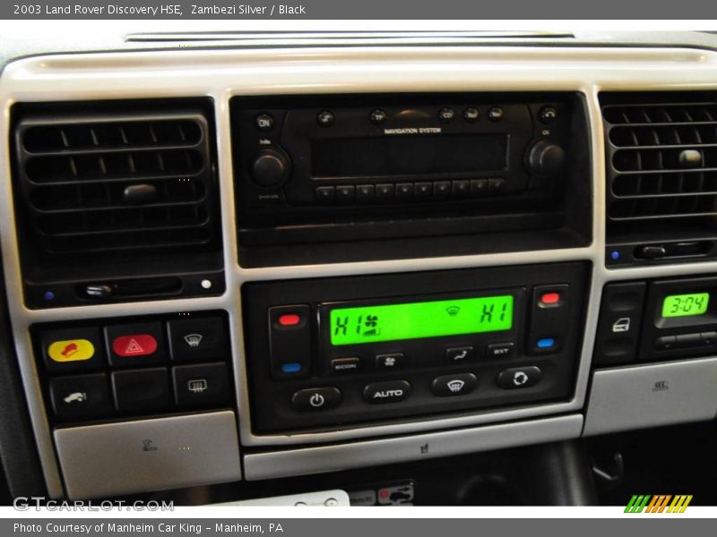 Zambezi Silver / Black 2003 Land Rover Discovery HSE