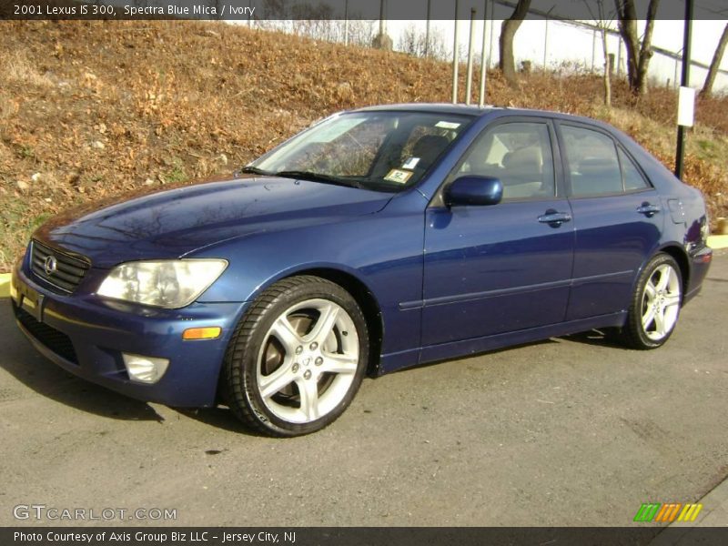Spectra Blue Mica / Ivory 2001 Lexus IS 300