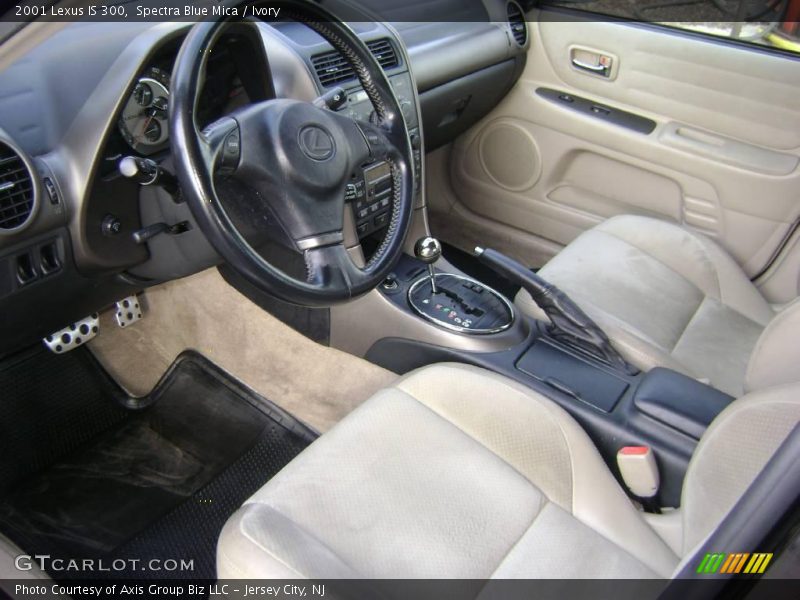 Spectra Blue Mica / Ivory 2001 Lexus IS 300