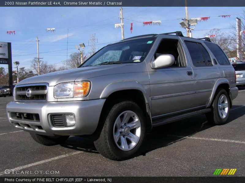 Chrome Silver Metallic / Charcoal 2003 Nissan Pathfinder LE 4x4