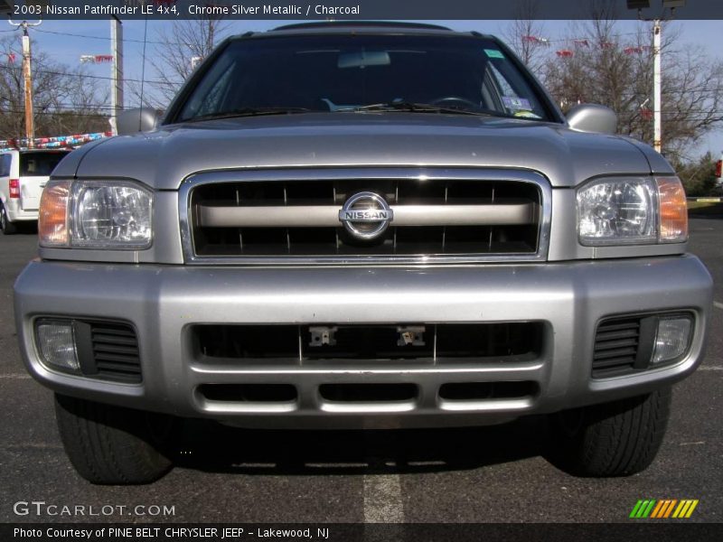 Chrome Silver Metallic / Charcoal 2003 Nissan Pathfinder LE 4x4
