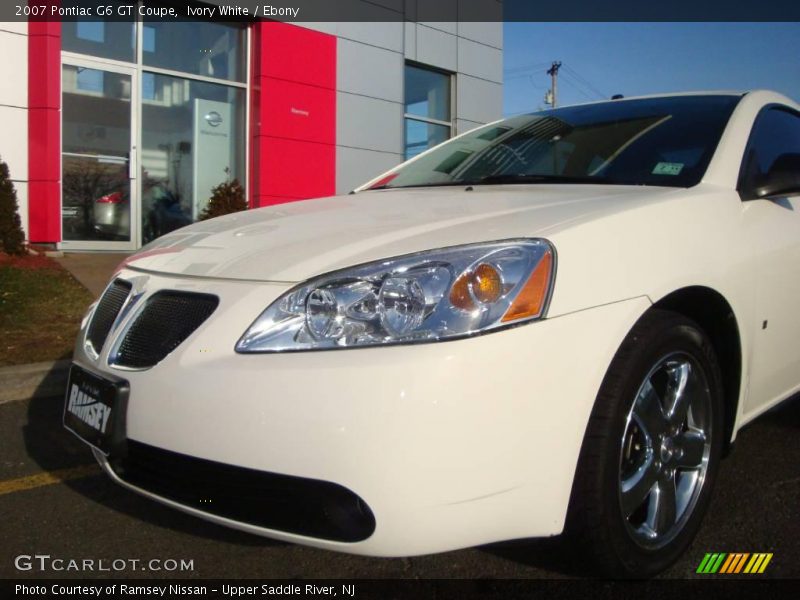 Ivory White / Ebony 2007 Pontiac G6 GT Coupe