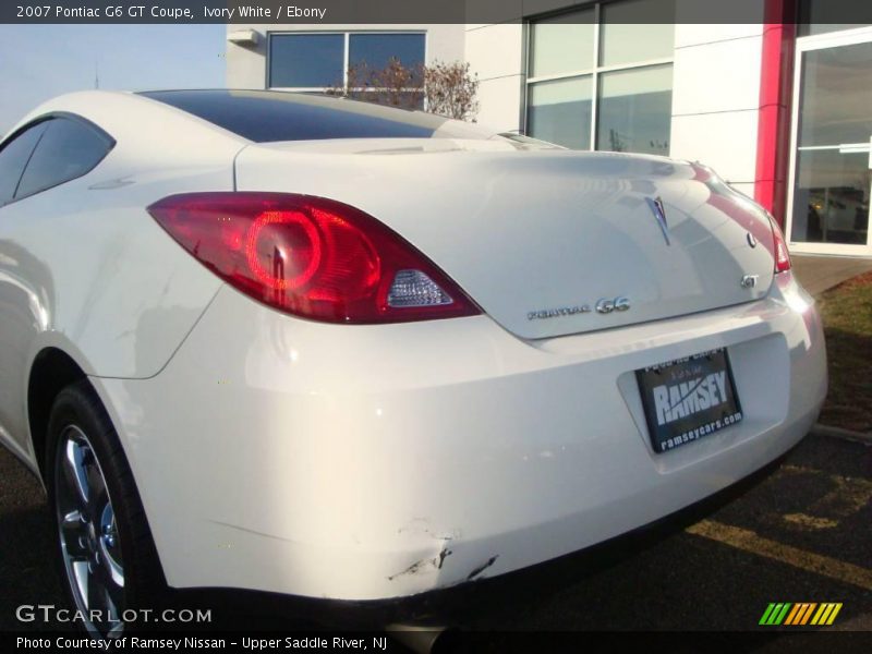 Ivory White / Ebony 2007 Pontiac G6 GT Coupe