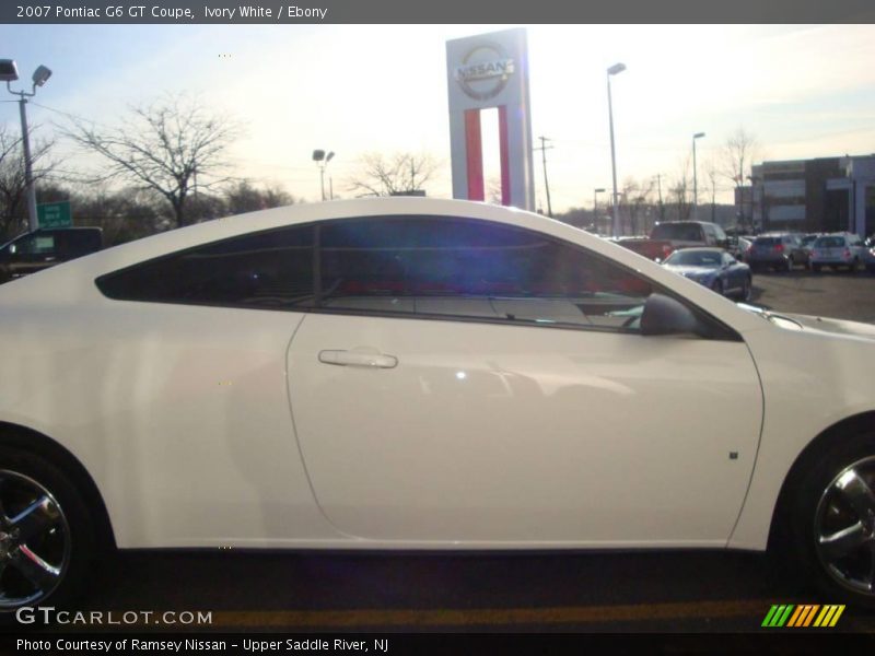 Ivory White / Ebony 2007 Pontiac G6 GT Coupe