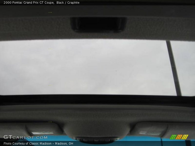 Black / Graphite 2000 Pontiac Grand Prix GT Coupe