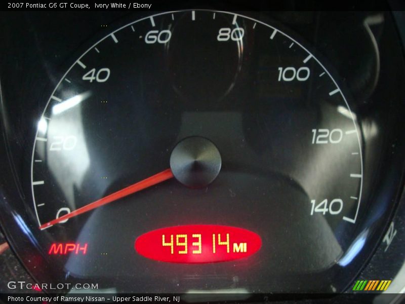 Ivory White / Ebony 2007 Pontiac G6 GT Coupe