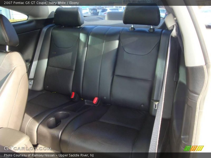 Ivory White / Ebony 2007 Pontiac G6 GT Coupe