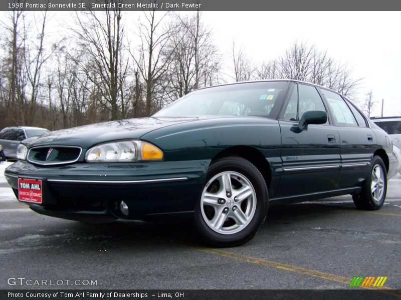 Emerald Green Metallic / Dark Pewter 1998 Pontiac Bonneville SE