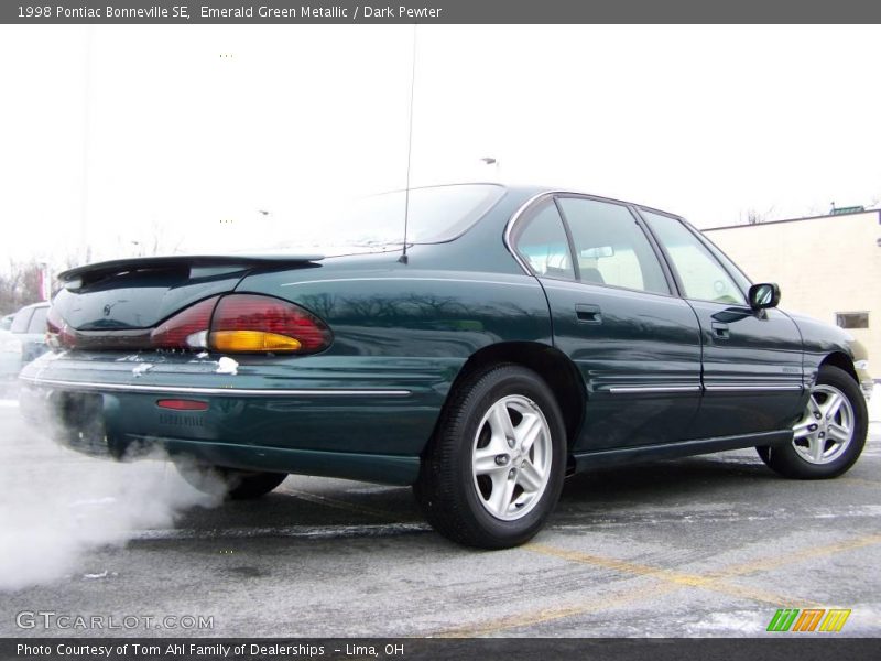 Emerald Green Metallic / Dark Pewter 1998 Pontiac Bonneville SE
