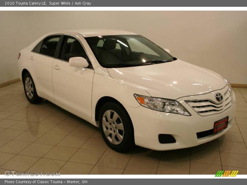 Super White / Ash Gray 2010 Toyota Camry LE