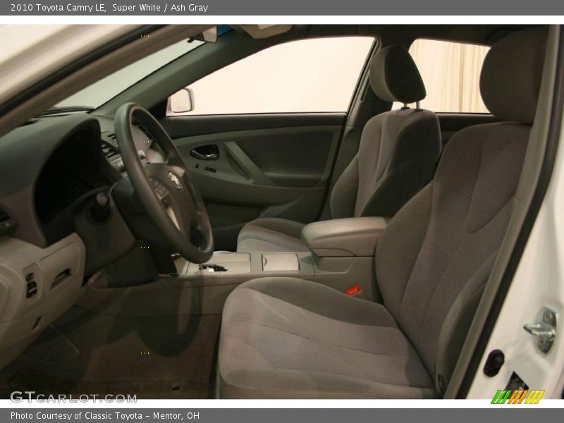 Super White / Ash Gray 2010 Toyota Camry LE