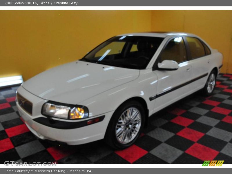 White / Graphite Gray 2000 Volvo S80 T6