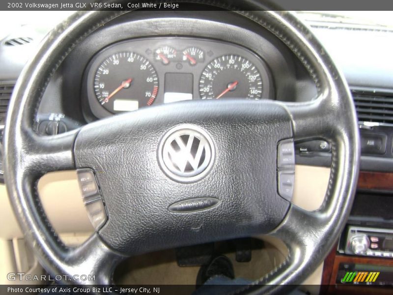 Cool White / Beige 2002 Volkswagen Jetta GLX  VR6 Sedan