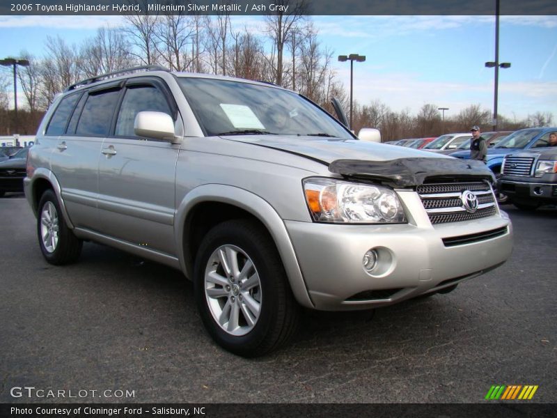 Millenium Silver Metallic / Ash Gray 2006 Toyota Highlander Hybrid