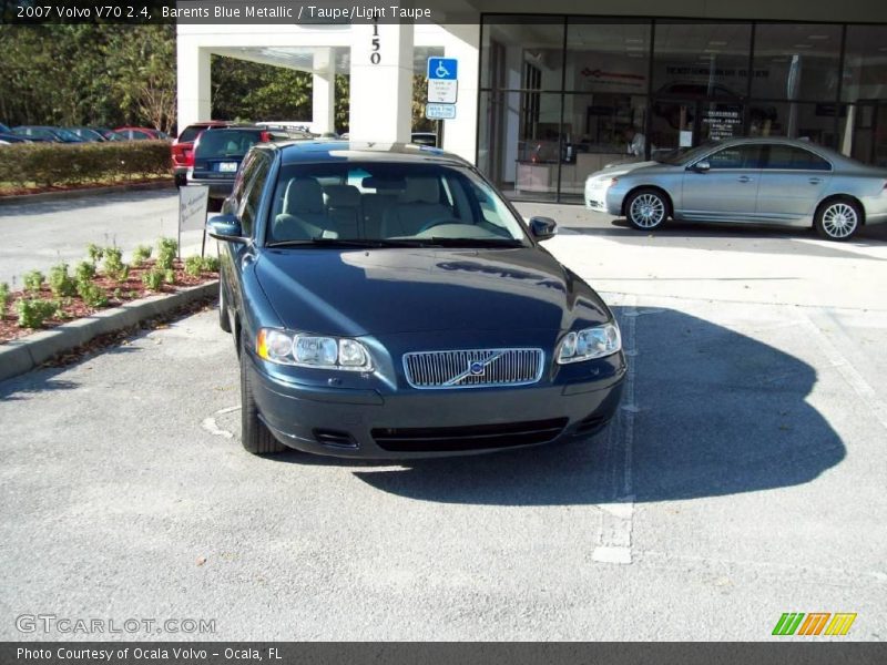 Barents Blue Metallic / Taupe/Light Taupe 2007 Volvo V70 2.4