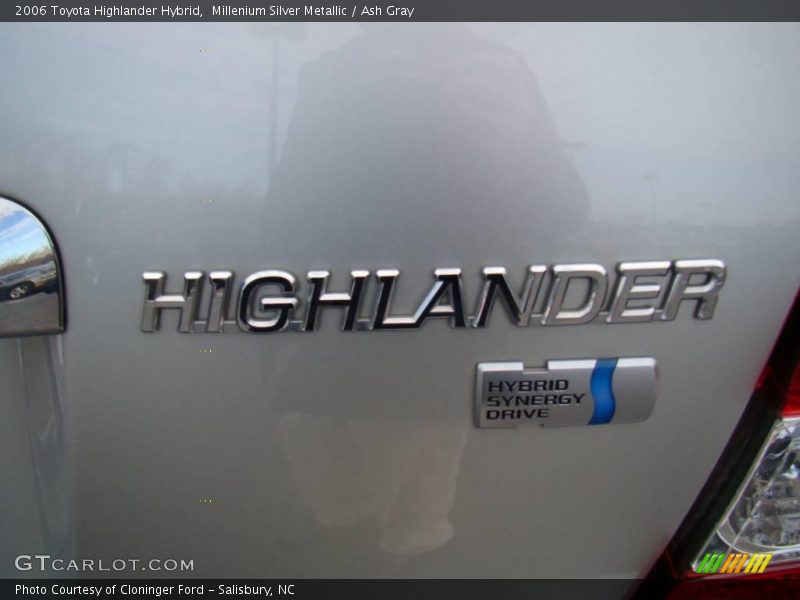 Millenium Silver Metallic / Ash Gray 2006 Toyota Highlander Hybrid
