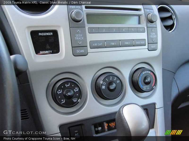 Classic Silver Metallic / Dark Charcoal 2009 Toyota Matrix XRS
