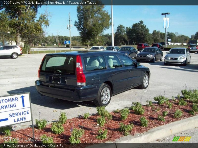 Barents Blue Metallic / Taupe/Light Taupe 2007 Volvo V70 2.4