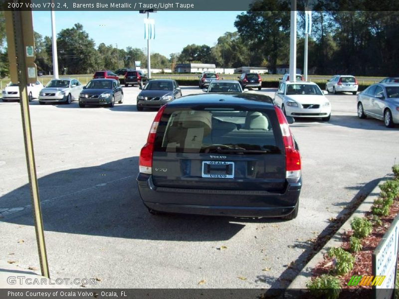 Barents Blue Metallic / Taupe/Light Taupe 2007 Volvo V70 2.4