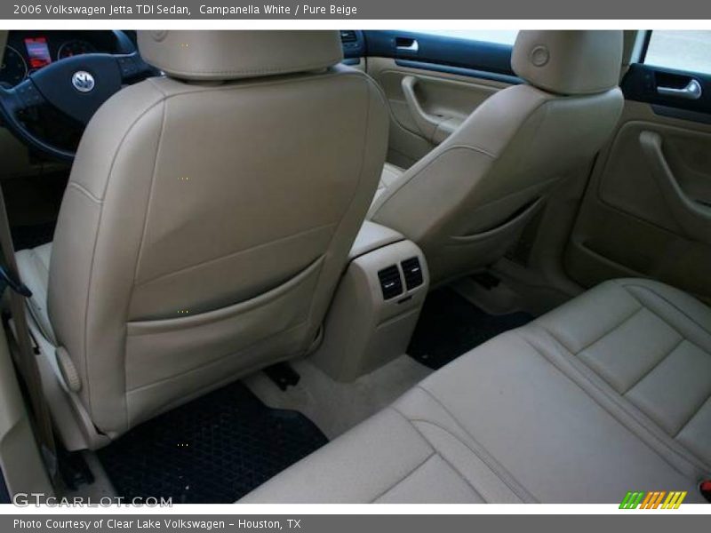 Campanella White / Pure Beige 2006 Volkswagen Jetta TDI Sedan