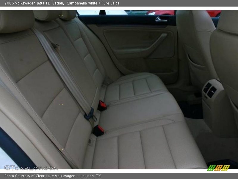 Campanella White / Pure Beige 2006 Volkswagen Jetta TDI Sedan