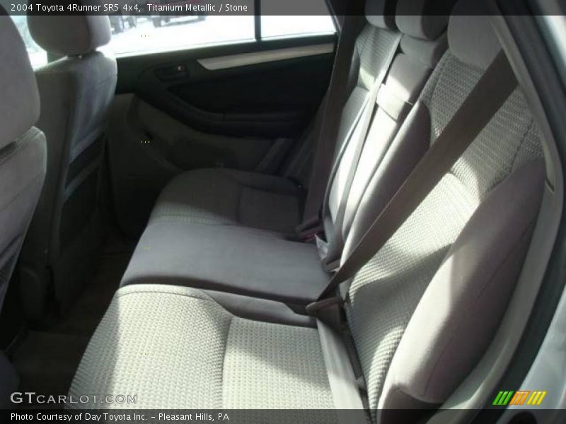 Titanium Metallic / Stone 2004 Toyota 4Runner SR5 4x4