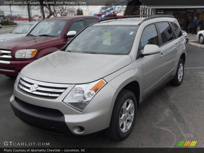 Majestic Silver Metallic / Grey 2007 Suzuki XL7 Luxury