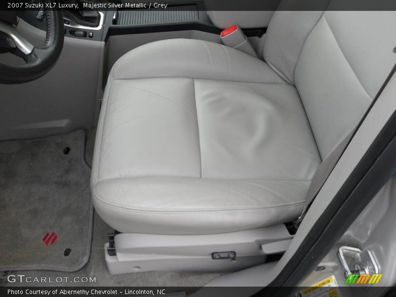Majestic Silver Metallic / Grey 2007 Suzuki XL7 Luxury