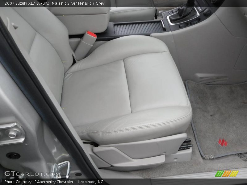 Majestic Silver Metallic / Grey 2007 Suzuki XL7 Luxury