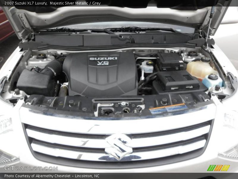 Majestic Silver Metallic / Grey 2007 Suzuki XL7 Luxury