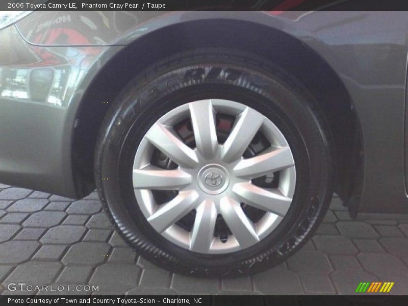 Phantom Gray Pearl / Taupe 2006 Toyota Camry LE