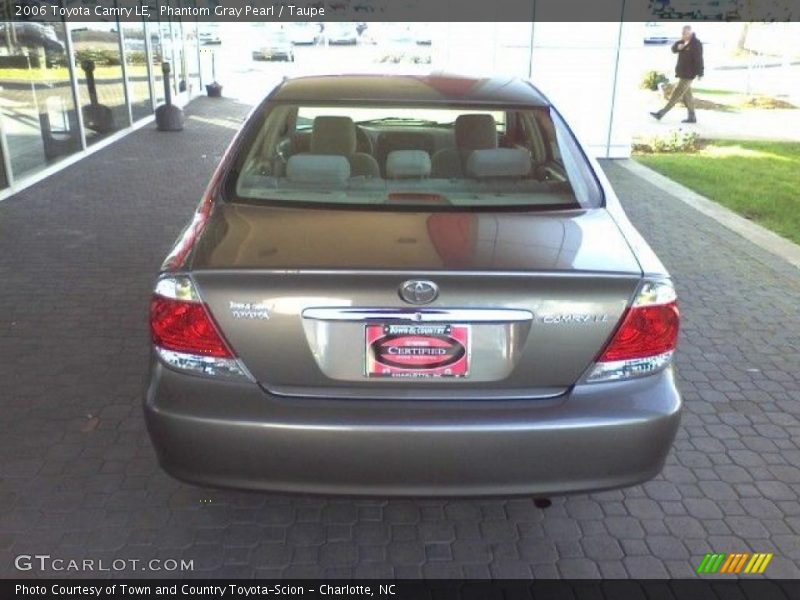Phantom Gray Pearl / Taupe 2006 Toyota Camry LE